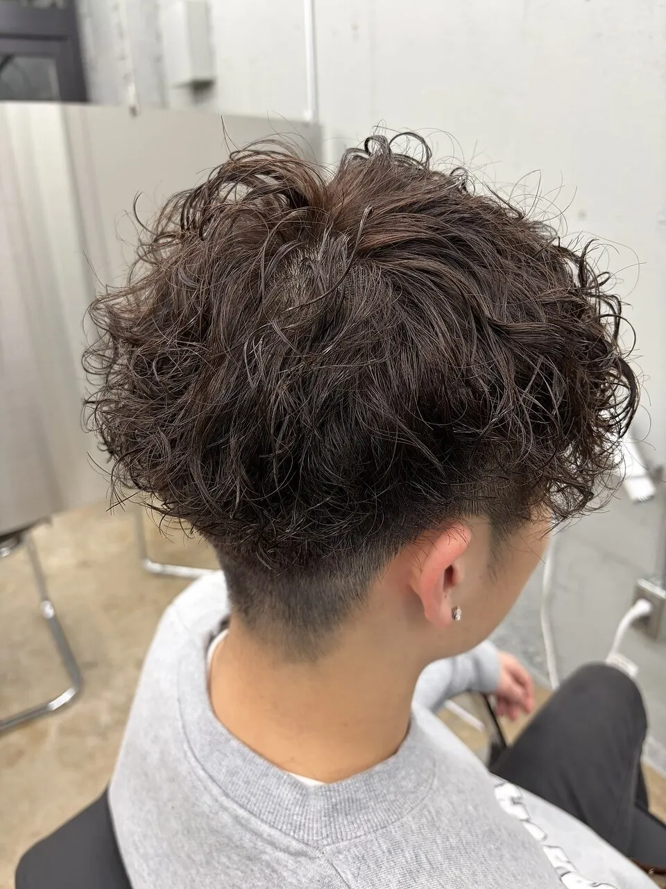 スペインカール&刈り上げスタイル